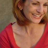 justine_reiss_headshot justine_reiss_headshot